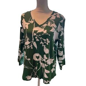 Chicos Floral Green and White Women's Pima Cotton Top